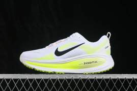 Picture of Nike Vomero 18 _SKUfw23687244283526897fw